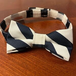 3/$20 Gymboree Sateen Infant Bow Tie Navy & White Striped 0-24 Months